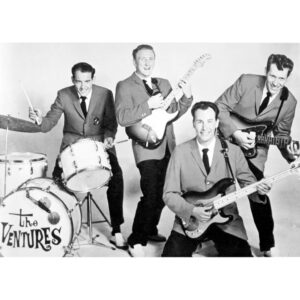 Bộ 8 CD nhóm nhạc The Ventures-chưa có danh sách